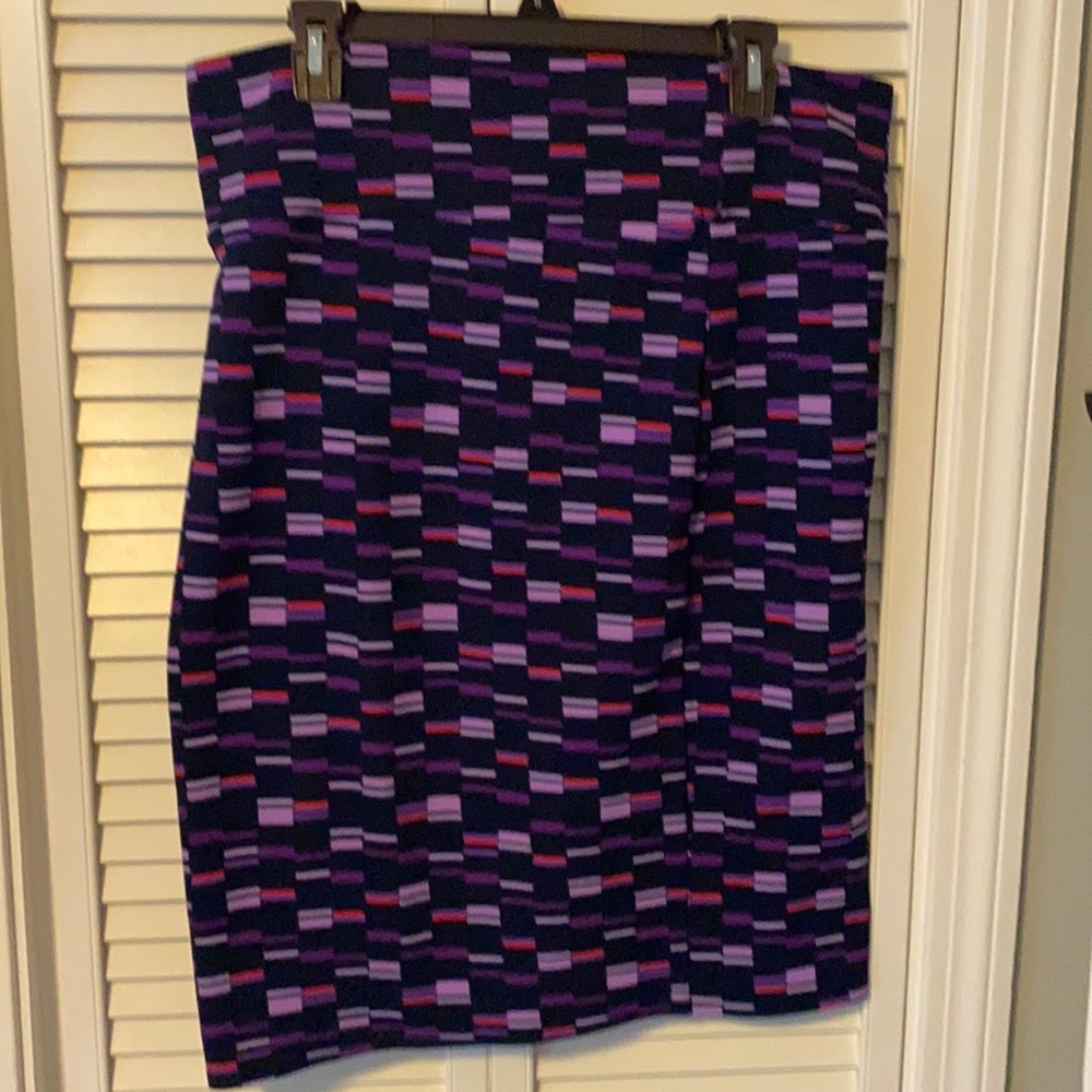 Lularoe Cassie; purple and pink tones